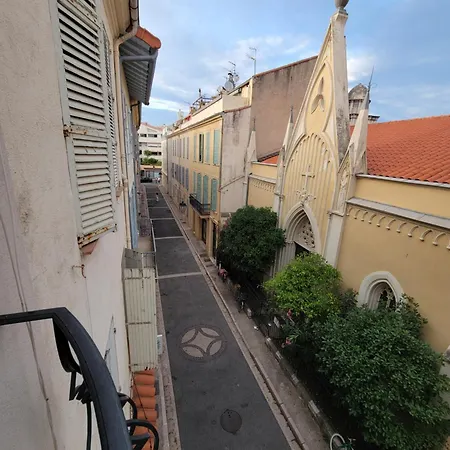 Fabulous 1 Bedroom In Old Antibes